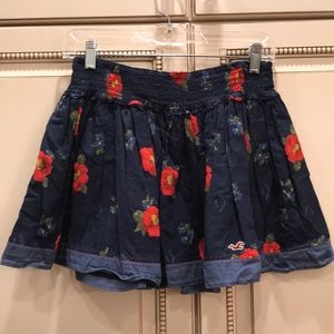 Hollister Navy floral skirt.
